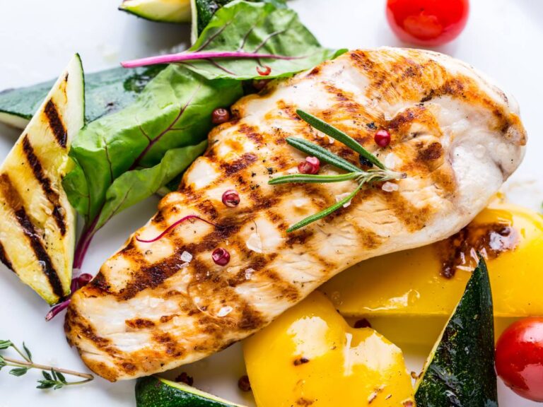 Grillowane warzywa. Obrazek w artykule Grilowane warzywa. Przepisy i porady na pyszne dania z grillowanych warzyw